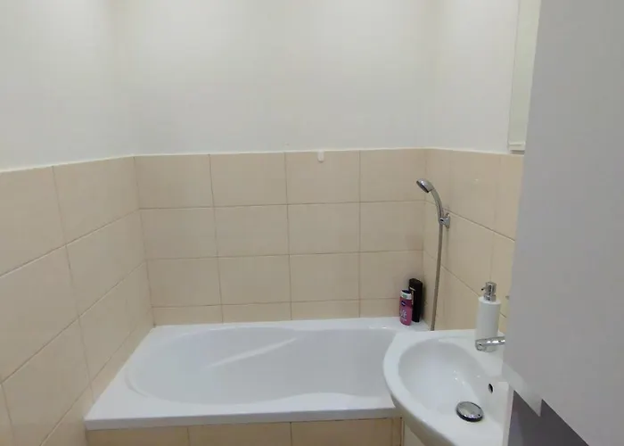 Apartment A&b Silver