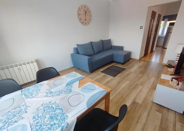 A&b Silver Apartment